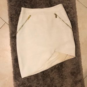 House of CB white vegan leather skirt